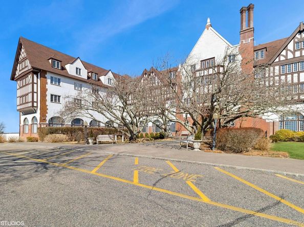 236 Edgemere Street 423, Montauk NY 11954