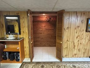 62 Poppy Avenue, Franklin Square NY 11010