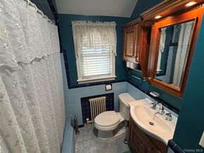 62 Poppy Avenue, Franklin Square NY 11010