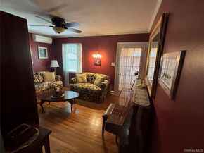 62 Poppy Avenue, Franklin Square NY 11010