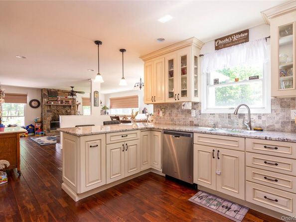 396 Eastport Manor Road, Manorville NY 11949