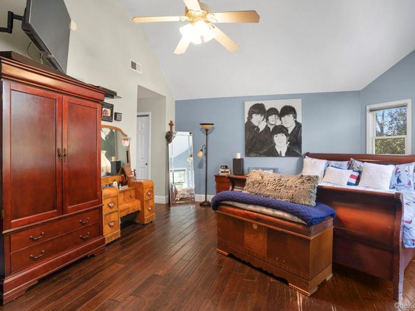 396 Eastport Manor Road, Manorville NY 11949