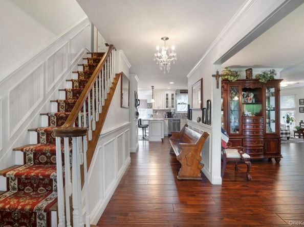 396 Eastport Manor Road, Manorville NY 11949
