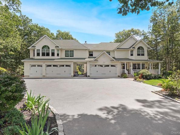 396 Eastport Manor Road, Manorville NY 11949