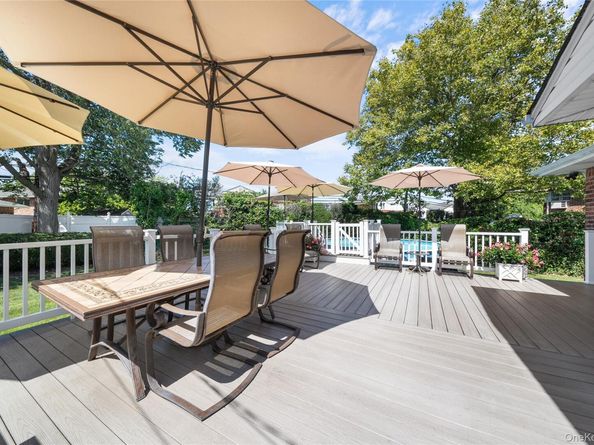 1144 Greenway Court, Seaford NY 11783