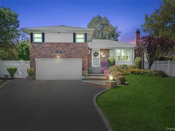 1144 Greenway Court