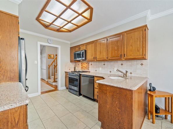 1144 Greenway Court, Seaford NY 11783