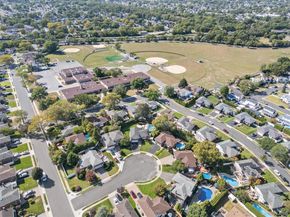 1144 Greenway Court, Seaford NY 11783