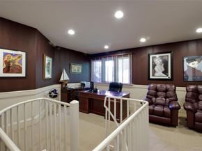 6 Old Wagon Lane, Old Westbury NY 11568