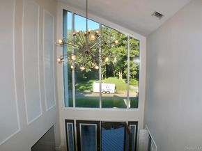 10 Cedarfield Terrace, Saint James NY 11780