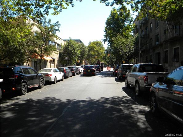 231 Park Place 14, Brooklyn NY 11238