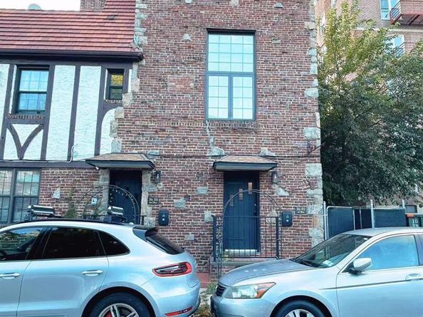 36-20 190 Street, Flushing NY 11358