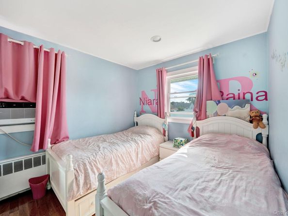 35 Myers Avenue, Hicksville NY 11801
