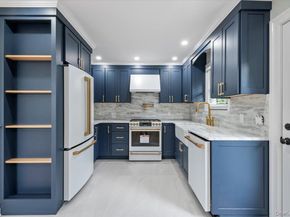 168 Martens Avenue, Valley Stream NY 11580