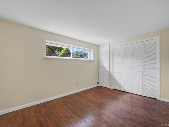 31 Craig Road, Islip Terrace NY 11752