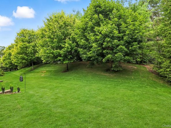 30 Dennis Lane, Pleasantville NY 10570