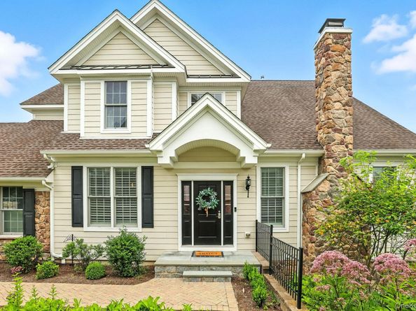 30 Dennis Lane, Pleasantville NY 10570