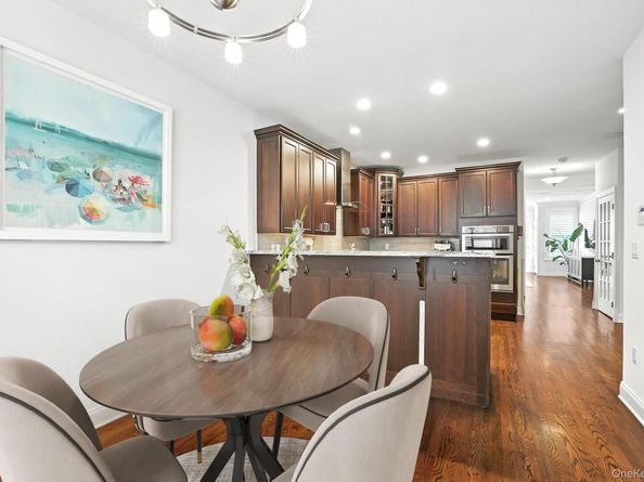 30 Dennis Lane, Pleasantville NY 10570