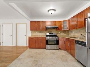 140-75 Ash 4B, Flushing NY 11355