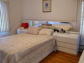 20520 33rd Avenue, Bayside NY 11361