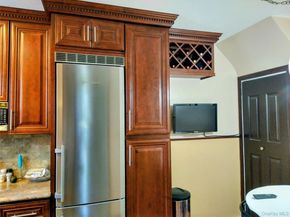 20520 33rd Avenue, Bayside NY 11361