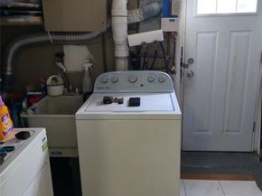 20520 33rd Avenue, Bayside NY 11361