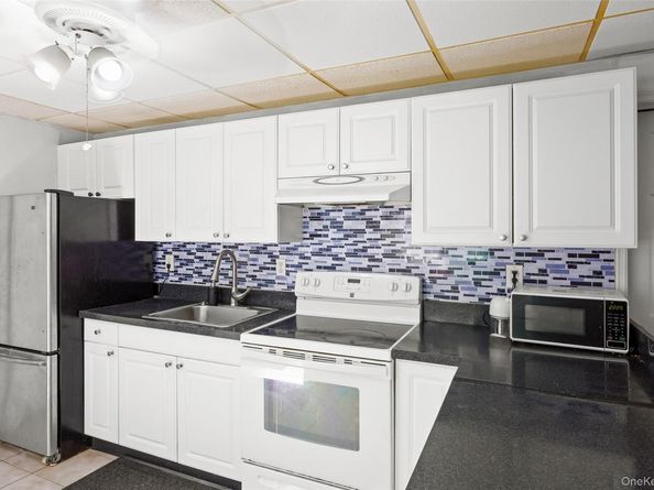 106 Chanel Drive E, Brookhaven NY 11967