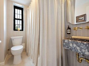 105 Garth Road 5G, Scarsdale NY 10583
