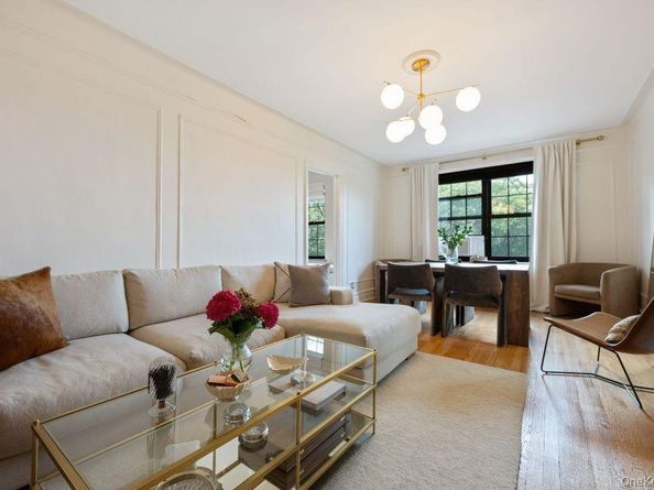 105 Garth Road 5G, Scarsdale NY 10583