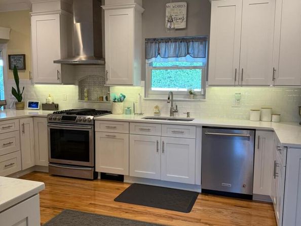 30 Rose Court, Lindenhurst NY 11757