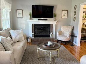 30 Rose Court, Lindenhurst NY 11757