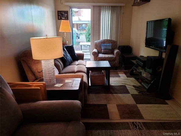 16-74  BELL BLVD Bell Blvd, Bayside NY 11360