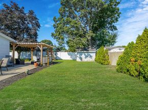 107 Days Avenue, Selden NY 11784