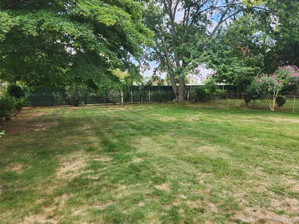 41 Meade Avenue, Bethpage NY 11714