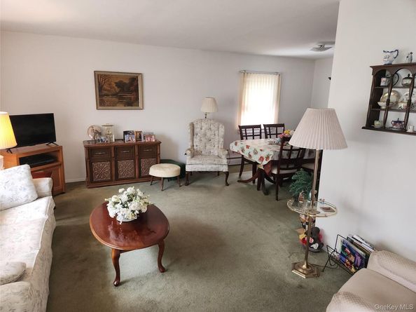 41 Meade Avenue, Bethpage NY 11714