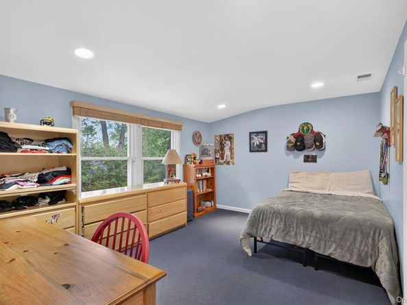1 May Hill Lane, Dix Hills NY 11746