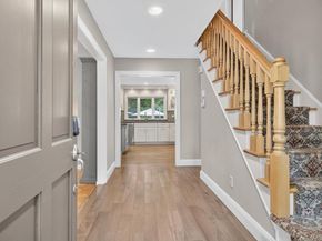 1 May Hill Lane, Dix Hills NY 11746