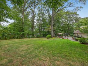1 May Hill Lane, Dix Hills NY 11746