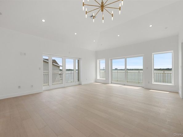 4 Angelas Place 1, Bronx NY 10465