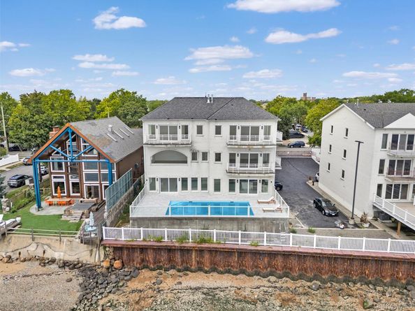 4 Angelas Place 1, Bronx NY 10465