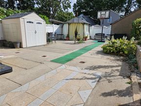 Undisclosed Address #904545, Briarwood NY 11435