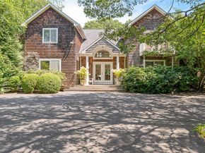 9 Rosebud Lane, East Quogue NY 11959
