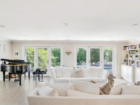 9 Rosebud Lane, East Quogue NY 11959