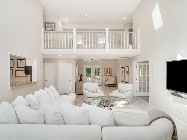 9 Rosebud Lane, East Quogue NY 11959