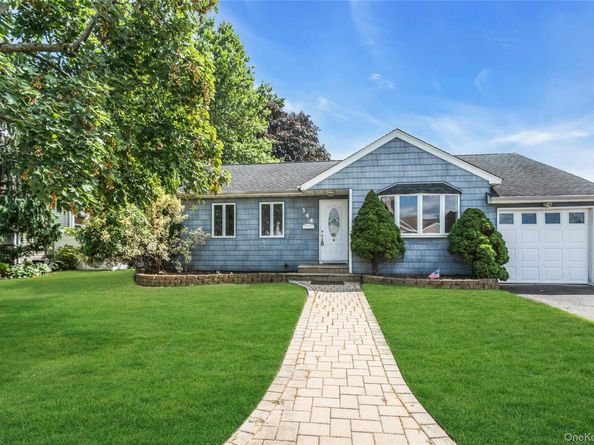 344 N Hickory Street, Massapequa NY 11758