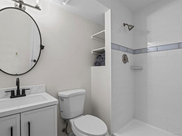 208 Harris Road D4A, Bedford Hills NY 10507