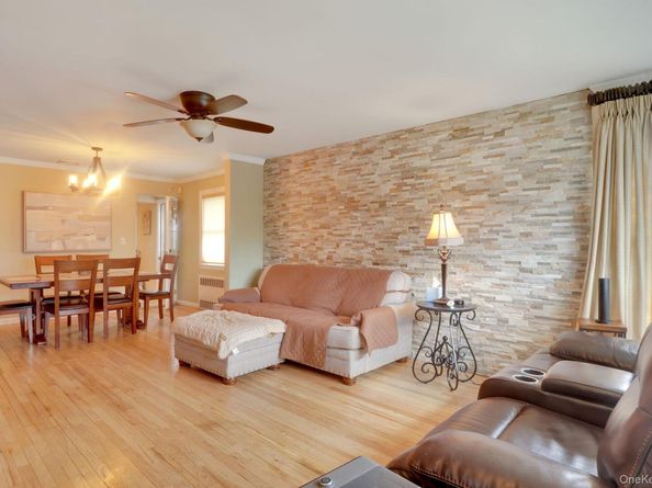 16255 12th Avenue, Whitestone NY 11357