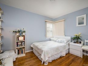 527 Willow Street, South Hempstead NY 11550