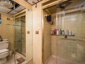 527 Willow Street, South Hempstead NY 11550