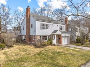 219-01 82nd Avenue, Queens Village NY 11427